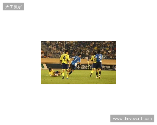 开门红!大连鲲城2-1击败苏州东吴 38岁穆谢奎破门双方各轰世界波