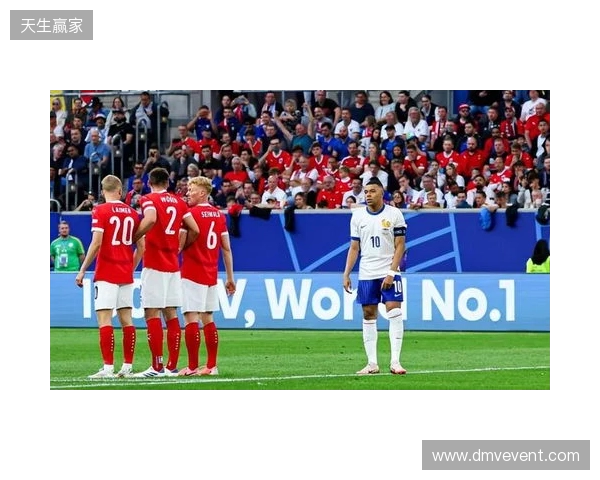 跟队:姆巴佩今日已参加球队合练,若无意外将随队赴曼市